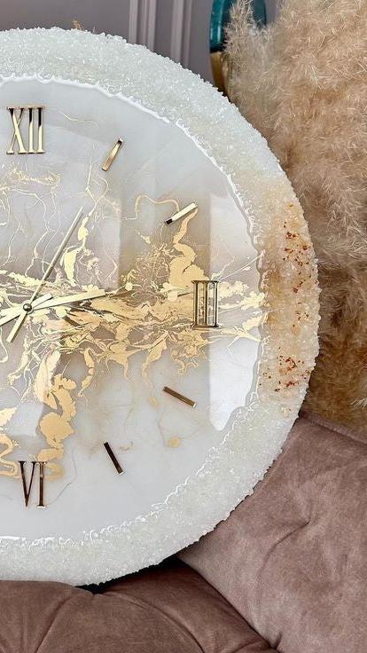 White Gold yellow resin clock