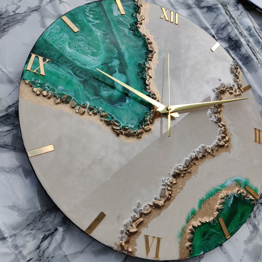 Green Sand resin clock